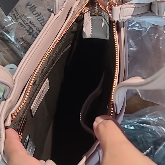 Matt & Nat Sella Tote - Picture 3 of 3